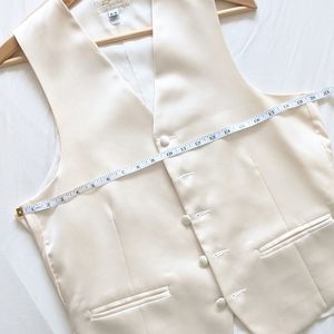 Ivory Silk Suit Vest Size M